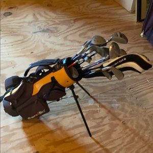 Kids Power Billt golf bag and clubs